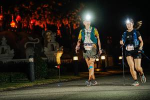 BIB: 252, 194
                            <button type="button" onclick="openModal(22781276)" class="btn btn-primary btn-sm float-right btn-popup" data-toggle="modal" data-target=".modal-high-quality">
                        <i class="fas fa-shopping-cart"></i> Add to Cart
                    </button>
                                            <button type="button" onclick="isThisMe(22781276, true)" class="btn btn-success btn-sm float-right btn-popup btn-isme hidden" data-toggle="tooltip" data-placement="bottom" title="นี่คือรูปของคุณใช่ไหม คลิกที่นี่เพื่อเอาเข้าอัลบั้ม">
                        <i class="fas fa-plus"></i> Add to album
                    </button>
                    <button type="button" onclick="isThisMe(22781276, false)" class="btn btn-warning btn-sm float-right btn-popup btn-isnotme hidden">
                        <i class="fas fa-ban"></i> Remove from album
                    </button>