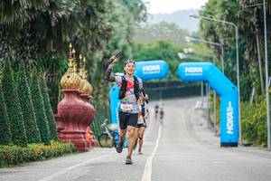 BIB: 3164
                            <button type="button" onclick="openModal(22779735)" class="btn btn-primary btn-sm float-right btn-popup" data-toggle="modal" data-target=".modal-high-quality">
                        <i class="fas fa-shopping-cart"></i> Add to Cart
                    </button>
                                            <button type="button" onclick="isThisMe(22779735, true)" class="btn btn-success btn-sm float-right btn-popup btn-isme hidden" data-toggle="tooltip" data-placement="bottom" title="นี่คือรูปของคุณใช่ไหม คลิกที่นี่เพื่อเอาเข้าอัลบั้ม">
                        <i class="fas fa-plus"></i> Add to album
                    </button>
                    <button type="button" onclick="isThisMe(22779735, false)" class="btn btn-warning btn-sm float-right btn-popup btn-isnotme hidden">
                        <i class="fas fa-ban"></i> Remove from album
                    </button>