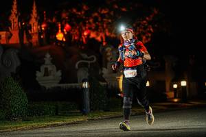 BIB: 940
                            <button type="button" onclick="openModal(22781259)" class="btn btn-primary btn-sm float-right btn-popup" data-toggle="modal" data-target=".modal-high-quality">
                        <i class="fas fa-shopping-cart"></i> Add to Cart
                    </button>
                                            <button type="button" onclick="isThisMe(22781259, true)" class="btn btn-success btn-sm float-right btn-popup btn-isme hidden" data-toggle="tooltip" data-placement="bottom" title="นี่คือรูปของคุณใช่ไหม คลิกที่นี่เพื่อเอาเข้าอัลบั้ม">
                        <i class="fas fa-plus"></i> Add to album
                    </button>
                    <button type="button" onclick="isThisMe(22781259, false)" class="btn btn-warning btn-sm float-right btn-popup btn-isnotme hidden">
                        <i class="fas fa-ban"></i> Remove from album
                    </button>