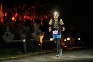 BIB: 0109
                            <button type="button" onclick="openModal(22781318)" class="btn btn-primary btn-sm float-right btn-popup" data-toggle="modal" data-target=".modal-high-quality">
                        <i class="fas fa-shopping-cart"></i> Add to Cart
                    </button>
                                            <button type="button" onclick="isThisMe(22781318, true)" class="btn btn-success btn-sm float-right btn-popup btn-isme hidden" data-toggle="tooltip" data-placement="bottom" title="นี่คือรูปของคุณใช่ไหม คลิกที่นี่เพื่อเอาเข้าอัลบั้ม">
                        <i class="fas fa-plus"></i> Add to album
                    </button>
                    <button type="button" onclick="isThisMe(22781318, false)" class="btn btn-warning btn-sm float-right btn-popup btn-isnotme hidden">
                        <i class="fas fa-ban"></i> Remove from album
                    </button>