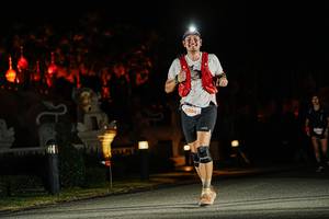 BIB: 6204
                            <button type="button" onclick="openModal(22781186)" class="btn btn-primary btn-sm float-right btn-popup" data-toggle="modal" data-target=".modal-high-quality">
                        <i class="fas fa-shopping-cart"></i> Add to Cart
                    </button>
                                            <button type="button" onclick="isThisMe(22781186, true)" class="btn btn-success btn-sm float-right btn-popup btn-isme hidden" data-toggle="tooltip" data-placement="bottom" title="นี่คือรูปของคุณใช่ไหม คลิกที่นี่เพื่อเอาเข้าอัลบั้ม">
                        <i class="fas fa-plus"></i> Add to album
                    </button>
                    <button type="button" onclick="isThisMe(22781186, false)" class="btn btn-warning btn-sm float-right btn-popup btn-isnotme hidden">
                        <i class="fas fa-ban"></i> Remove from album
                    </button>