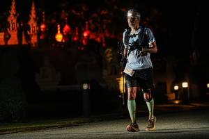 BIB: 3627
                            <button type="button" onclick="openModal(22781288)" class="btn btn-primary btn-sm float-right btn-popup" data-toggle="modal" data-target=".modal-high-quality">
                        <i class="fas fa-shopping-cart"></i> Add to Cart
                    </button>
                                            <button type="button" onclick="isThisMe(22781288, true)" class="btn btn-success btn-sm float-right btn-popup btn-isme hidden" data-toggle="tooltip" data-placement="bottom" title="นี่คือรูปของคุณใช่ไหม คลิกที่นี่เพื่อเอาเข้าอัลบั้ม">
                        <i class="fas fa-plus"></i> Add to album
                    </button>
                    <button type="button" onclick="isThisMe(22781288, false)" class="btn btn-warning btn-sm float-right btn-popup btn-isnotme hidden">
                        <i class="fas fa-ban"></i> Remove from album
                    </button>