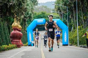 BIB: 5923
                            <button type="button" onclick="openModal(22779936)" class="btn btn-primary btn-sm float-right btn-popup" data-toggle="modal" data-target=".modal-high-quality">
                        <i class="fas fa-shopping-cart"></i> Add to Cart
                    </button>
                                            <button type="button" onclick="isThisMe(22779936, true)" class="btn btn-success btn-sm float-right btn-popup btn-isme hidden" data-toggle="tooltip" data-placement="bottom" title="นี่คือรูปของคุณใช่ไหม คลิกที่นี่เพื่อเอาเข้าอัลบั้ม">
                        <i class="fas fa-plus"></i> Add to album
                    </button>
                    <button type="button" onclick="isThisMe(22779936, false)" class="btn btn-warning btn-sm float-right btn-popup btn-isnotme hidden">
                        <i class="fas fa-ban"></i> Remove from album
                    </button>