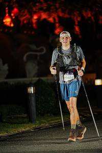 BIB: 9040
                            <button type="button" onclick="openModal(22781604)" class="btn btn-primary btn-sm float-right btn-popup" data-toggle="modal" data-target=".modal-high-quality">
                        <i class="fas fa-shopping-cart"></i> Add to Cart
                    </button>
                                            <button type="button" onclick="isThisMe(22781604, true)" class="btn btn-success btn-sm float-right btn-popup btn-isme hidden" data-toggle="tooltip" data-placement="bottom" title="นี่คือรูปของคุณใช่ไหม คลิกที่นี่เพื่อเอาเข้าอัลบั้ม">
                        <i class="fas fa-plus"></i> Add to album
                    </button>
                    <button type="button" onclick="isThisMe(22781604, false)" class="btn btn-warning btn-sm float-right btn-popup btn-isnotme hidden">
                        <i class="fas fa-ban"></i> Remove from album
                    </button>