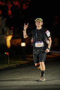 BIB: 6201, 130
                            <button type="button" onclick="openModal(22781566)" class="btn btn-primary btn-sm float-right btn-popup" data-toggle="modal" data-target=".modal-high-quality">
                        <i class="fas fa-shopping-cart"></i> Add to Cart
                    </button>
                                            <button type="button" onclick="isThisMe(22781566, true)" class="btn btn-success btn-sm float-right btn-popup btn-isme hidden" data-toggle="tooltip" data-placement="bottom" title="นี่คือรูปของคุณใช่ไหม คลิกที่นี่เพื่อเอาเข้าอัลบั้ม">
                        <i class="fas fa-plus"></i> Add to album
                    </button>
                    <button type="button" onclick="isThisMe(22781566, false)" class="btn btn-warning btn-sm float-right btn-popup btn-isnotme hidden">
                        <i class="fas fa-ban"></i> Remove from album
                    </button>