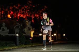 BIB: 3912, 
                            <button type="button" onclick="openModal(22781340)" class="btn btn-primary btn-sm float-right btn-popup" data-toggle="modal" data-target=".modal-high-quality">
                        <i class="fas fa-shopping-cart"></i> Add to Cart
                    </button>
                                            <button type="button" onclick="isThisMe(22781340, true)" class="btn btn-success btn-sm float-right btn-popup btn-isme hidden" data-toggle="tooltip" data-placement="bottom" title="นี่คือรูปของคุณใช่ไหม คลิกที่นี่เพื่อเอาเข้าอัลบั้ม">
                        <i class="fas fa-plus"></i> Add to album
                    </button>
                    <button type="button" onclick="isThisMe(22781340, false)" class="btn btn-warning btn-sm float-right btn-popup btn-isnotme hidden">
                        <i class="fas fa-ban"></i> Remove from album
                    </button>