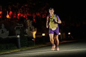 BIB: 5804, 
                            <button type="button" onclick="openModal(22781251)" class="btn btn-primary btn-sm float-right btn-popup" data-toggle="modal" data-target=".modal-high-quality">
                        <i class="fas fa-shopping-cart"></i> Add to Cart
                    </button>
                                            <button type="button" onclick="isThisMe(22781251, true)" class="btn btn-success btn-sm float-right btn-popup btn-isme hidden" data-toggle="tooltip" data-placement="bottom" title="นี่คือรูปของคุณใช่ไหม คลิกที่นี่เพื่อเอาเข้าอัลบั้ม">
                        <i class="fas fa-plus"></i> Add to album
                    </button>
                    <button type="button" onclick="isThisMe(22781251, false)" class="btn btn-warning btn-sm float-right btn-popup btn-isnotme hidden">
                        <i class="fas fa-ban"></i> Remove from album
                    </button>