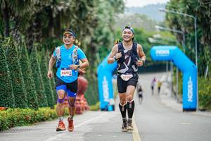 BIB: 310, 5673
                            <button type="button" onclick="openModal(22779935)" class="btn btn-primary btn-sm float-right btn-popup" data-toggle="modal" data-target=".modal-high-quality">
                        <i class="fas fa-shopping-cart"></i> Add to Cart
                    </button>
                                            <button type="button" onclick="isThisMe(22779935, true)" class="btn btn-success btn-sm float-right btn-popup btn-isme hidden" data-toggle="tooltip" data-placement="bottom" title="นี่คือรูปของคุณใช่ไหม คลิกที่นี่เพื่อเอาเข้าอัลบั้ม">
                        <i class="fas fa-plus"></i> Add to album
                    </button>
                    <button type="button" onclick="isThisMe(22779935, false)" class="btn btn-warning btn-sm float-right btn-popup btn-isnotme hidden">
                        <i class="fas fa-ban"></i> Remove from album
                    </button>