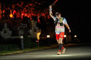 BIB: 190
                            <button type="button" onclick="openModal(22781328)" class="btn btn-primary btn-sm float-right btn-popup" data-toggle="modal" data-target=".modal-high-quality">
                        <i class="fas fa-shopping-cart"></i> Add to Cart
                    </button>
                                            <button type="button" onclick="isThisMe(22781328, true)" class="btn btn-success btn-sm float-right btn-popup btn-isme hidden" data-toggle="tooltip" data-placement="bottom" title="นี่คือรูปของคุณใช่ไหม คลิกที่นี่เพื่อเอาเข้าอัลบั้ม">
                        <i class="fas fa-plus"></i> Add to album
                    </button>
                    <button type="button" onclick="isThisMe(22781328, false)" class="btn btn-warning btn-sm float-right btn-popup btn-isnotme hidden">
                        <i class="fas fa-ban"></i> Remove from album
                    </button>