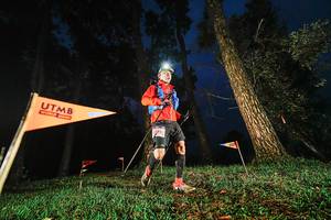 BIB: 1372
                            <button type="button" onclick="openModal(22318433)" class="btn btn-primary btn-sm float-right btn-popup" data-toggle="modal" data-target=".modal-high-quality">
                        <i class="fas fa-shopping-cart"></i> Add to Cart
                    </button>
                                            <button type="button" onclick="isThisMe(22318433, true)" class="btn btn-success btn-sm float-right btn-popup btn-isme hidden" data-toggle="tooltip" data-placement="bottom" title="นี่คือรูปของคุณใช่ไหม คลิกที่นี่เพื่อเอาเข้าอัลบั้ม">
                        <i class="fas fa-plus"></i> Add to album
                    </button>
                    <button type="button" onclick="isThisMe(22318433, false)" class="btn btn-warning btn-sm float-right btn-popup btn-isnotme hidden">
                        <i class="fas fa-ban"></i> Remove from album
                    </button>