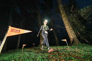 BIB: 100
                            <button type="button" onclick="openModal(22318454)" class="btn btn-primary btn-sm float-right btn-popup" data-toggle="modal" data-target=".modal-high-quality">
                        <i class="fas fa-shopping-cart"></i> Add to Cart
                    </button>
                                            <button type="button" onclick="isThisMe(22318454, true)" class="btn btn-success btn-sm float-right btn-popup btn-isme hidden" data-toggle="tooltip" data-placement="bottom" title="นี่คือรูปของคุณใช่ไหม คลิกที่นี่เพื่อเอาเข้าอัลบั้ม">
                        <i class="fas fa-plus"></i> Add to album
                    </button>
                    <button type="button" onclick="isThisMe(22318454, false)" class="btn btn-warning btn-sm float-right btn-popup btn-isnotme hidden">
                        <i class="fas fa-ban"></i> Remove from album
                    </button>