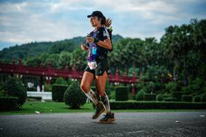 BIB: 613
                            <button type="button" onclick="openModal(22410228)" class="btn btn-primary btn-sm float-right btn-popup" data-toggle="modal" data-target=".modal-high-quality">
                        <i class="fas fa-shopping-cart"></i> Add to Cart
                    </button>
                                            <button type="button" onclick="isThisMe(22410228, true)" class="btn btn-success btn-sm float-right btn-popup btn-isme hidden" data-toggle="tooltip" data-placement="bottom" title="นี่คือรูปของคุณใช่ไหม คลิกที่นี่เพื่อเอาเข้าอัลบั้ม">
                        <i class="fas fa-plus"></i> Add to album
                    </button>
                    <button type="button" onclick="isThisMe(22410228, false)" class="btn btn-warning btn-sm float-right btn-popup btn-isnotme hidden">
                        <i class="fas fa-ban"></i> Remove from album
                    </button>