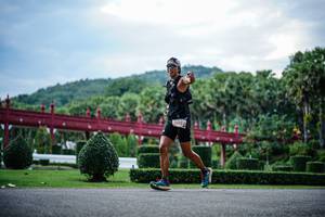 BIB: 3775, 
                            <button type="button" onclick="openModal(22401274)" class="btn btn-primary btn-sm float-right btn-popup" data-toggle="modal" data-target=".modal-high-quality">
                        <i class="fas fa-shopping-cart"></i> Add to Cart
                    </button>
                                            <button type="button" onclick="isThisMe(22401274, true)" class="btn btn-success btn-sm float-right btn-popup btn-isme hidden" data-toggle="tooltip" data-placement="bottom" title="นี่คือรูปของคุณใช่ไหม คลิกที่นี่เพื่อเอาเข้าอัลบั้ม">
                        <i class="fas fa-plus"></i> Add to album
                    </button>
                    <button type="button" onclick="isThisMe(22401274, false)" class="btn btn-warning btn-sm float-right btn-popup btn-isnotme hidden">
                        <i class="fas fa-ban"></i> Remove from album
                    </button>