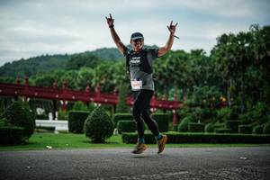 BIB: 1409
                            <button type="button" onclick="openModal(22407286)" class="btn btn-primary btn-sm float-right btn-popup" data-toggle="modal" data-target=".modal-high-quality">
                        <i class="fas fa-shopping-cart"></i> Add to Cart
                    </button>
                                            <button type="button" onclick="isThisMe(22407286, true)" class="btn btn-success btn-sm float-right btn-popup btn-isme hidden" data-toggle="tooltip" data-placement="bottom" title="นี่คือรูปของคุณใช่ไหม คลิกที่นี่เพื่อเอาเข้าอัลบั้ม">
                        <i class="fas fa-plus"></i> Add to album
                    </button>
                    <button type="button" onclick="isThisMe(22407286, false)" class="btn btn-warning btn-sm float-right btn-popup btn-isnotme hidden">
                        <i class="fas fa-ban"></i> Remove from album
                    </button>