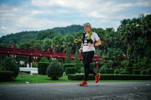 BIB: 4140
                            <button type="button" onclick="openModal(22409391)" class="btn btn-primary btn-sm float-right btn-popup" data-toggle="modal" data-target=".modal-high-quality">
                        <i class="fas fa-shopping-cart"></i> Add to Cart
                    </button>
                                            <button type="button" onclick="isThisMe(22409391, true)" class="btn btn-success btn-sm float-right btn-popup btn-isme hidden" data-toggle="tooltip" data-placement="bottom" title="นี่คือรูปของคุณใช่ไหม คลิกที่นี่เพื่อเอาเข้าอัลบั้ม">
                        <i class="fas fa-plus"></i> Add to album
                    </button>
                    <button type="button" onclick="isThisMe(22409391, false)" class="btn btn-warning btn-sm float-right btn-popup btn-isnotme hidden">
                        <i class="fas fa-ban"></i> Remove from album
                    </button>