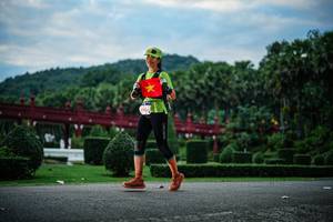 BIB: 5700, 
                            <button type="button" onclick="openModal(22410868)" class="btn btn-primary btn-sm float-right btn-popup" data-toggle="modal" data-target=".modal-high-quality">
                        <i class="fas fa-shopping-cart"></i> Add to Cart
                    </button>
                                            <button type="button" onclick="isThisMe(22410868, true)" class="btn btn-success btn-sm float-right btn-popup btn-isme hidden" data-toggle="tooltip" data-placement="bottom" title="นี่คือรูปของคุณใช่ไหม คลิกที่นี่เพื่อเอาเข้าอัลบั้ม">
                        <i class="fas fa-plus"></i> Add to album
                    </button>
                    <button type="button" onclick="isThisMe(22410868, false)" class="btn btn-warning btn-sm float-right btn-popup btn-isnotme hidden">
                        <i class="fas fa-ban"></i> Remove from album
                    </button>