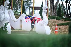 BIB: 
                            <button type="button" onclick="openModal(22771256)" class="btn btn-primary btn-sm float-right btn-popup" data-toggle="modal" data-target=".modal-high-quality">
                        <i class="fas fa-shopping-cart"></i> Add to Cart
                    </button>
                                            <button type="button" onclick="isThisMe(22771256, true)" class="btn btn-success btn-sm float-right btn-popup btn-isme hidden" data-toggle="tooltip" data-placement="bottom" title="นี่คือรูปของคุณใช่ไหม คลิกที่นี่เพื่อเอาเข้าอัลบั้ม">
                        <i class="fas fa-plus"></i> Add to album
                    </button>
                    <button type="button" onclick="isThisMe(22771256, false)" class="btn btn-warning btn-sm float-right btn-popup btn-isnotme hidden">
                        <i class="fas fa-ban"></i> Remove from album
                    </button>