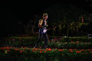 BIB: 8082
                            <button type="button" onclick="openModal(22669313)" class="btn btn-primary btn-sm float-right btn-popup" data-toggle="modal" data-target=".modal-high-quality">
                        <i class="fas fa-shopping-cart"></i> Add to Cart
                    </button>
                                            <button type="button" onclick="isThisMe(22669313, true)" class="btn btn-success btn-sm float-right btn-popup btn-isme hidden" data-toggle="tooltip" data-placement="bottom" title="นี่คือรูปของคุณใช่ไหม คลิกที่นี่เพื่อเอาเข้าอัลบั้ม">
                        <i class="fas fa-plus"></i> Add to album
                    </button>
                    <button type="button" onclick="isThisMe(22669313, false)" class="btn btn-warning btn-sm float-right btn-popup btn-isnotme hidden">
                        <i class="fas fa-ban"></i> Remove from album
                    </button>