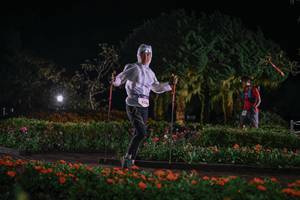 BIB: 8338
                            <button type="button" onclick="openModal(22678435)" class="btn btn-primary btn-sm float-right btn-popup" data-toggle="modal" data-target=".modal-high-quality">
                        <i class="fas fa-shopping-cart"></i> Add to Cart
                    </button>
                                            <button type="button" onclick="isThisMe(22678435, true)" class="btn btn-success btn-sm float-right btn-popup btn-isme hidden" data-toggle="tooltip" data-placement="bottom" title="นี่คือรูปของคุณใช่ไหม คลิกที่นี่เพื่อเอาเข้าอัลบั้ม">
                        <i class="fas fa-plus"></i> Add to album
                    </button>
                    <button type="button" onclick="isThisMe(22678435, false)" class="btn btn-warning btn-sm float-right btn-popup btn-isnotme hidden">
                        <i class="fas fa-ban"></i> Remove from album
                    </button>