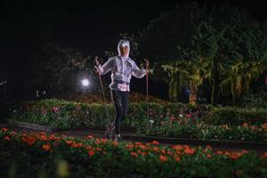 BIB: 823
                            <button type="button" onclick="openModal(22678352)" class="btn btn-primary btn-sm float-right btn-popup" data-toggle="modal" data-target=".modal-high-quality">
                        <i class="fas fa-shopping-cart"></i> Add to Cart
                    </button>
                                            <button type="button" onclick="isThisMe(22678352, true)" class="btn btn-success btn-sm float-right btn-popup btn-isme hidden" data-toggle="tooltip" data-placement="bottom" title="นี่คือรูปของคุณใช่ไหม คลิกที่นี่เพื่อเอาเข้าอัลบั้ม">
                        <i class="fas fa-plus"></i> Add to album
                    </button>
                    <button type="button" onclick="isThisMe(22678352, false)" class="btn btn-warning btn-sm float-right btn-popup btn-isnotme hidden">
                        <i class="fas fa-ban"></i> Remove from album
                    </button>