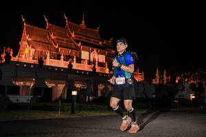 BIB: 826
                            <button type="button" onclick="openModal(22629506)" class="btn btn-primary btn-sm float-right btn-popup" data-toggle="modal" data-target=".modal-high-quality">
                        <i class="fas fa-shopping-cart"></i> Add to Cart
                    </button>
                                            <button type="button" onclick="isThisMe(22629506, true)" class="btn btn-success btn-sm float-right btn-popup btn-isme hidden" data-toggle="tooltip" data-placement="bottom" title="นี่คือรูปของคุณใช่ไหม คลิกที่นี่เพื่อเอาเข้าอัลบั้ม">
                        <i class="fas fa-plus"></i> Add to album
                    </button>
                    <button type="button" onclick="isThisMe(22629506, false)" class="btn btn-warning btn-sm float-right btn-popup btn-isnotme hidden">
                        <i class="fas fa-ban"></i> Remove from album
                    </button>