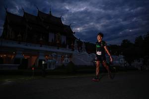 BIB: 109
                            <button type="button" onclick="openModal(22628904)" class="btn btn-primary btn-sm float-right btn-popup" data-toggle="modal" data-target=".modal-high-quality">
                        <i class="fas fa-shopping-cart"></i> Add to Cart
                    </button>
                                            <button type="button" onclick="isThisMe(22628904, true)" class="btn btn-success btn-sm float-right btn-popup btn-isme hidden" data-toggle="tooltip" data-placement="bottom" title="นี่คือรูปของคุณใช่ไหม คลิกที่นี่เพื่อเอาเข้าอัลบั้ม">
                        <i class="fas fa-plus"></i> Add to album
                    </button>
                    <button type="button" onclick="isThisMe(22628904, false)" class="btn btn-warning btn-sm float-right btn-popup btn-isnotme hidden">
                        <i class="fas fa-ban"></i> Remove from album
                    </button>