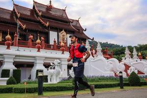 BIB: 1417, 
                            <button type="button" onclick="openModal(22606394)" class="btn btn-primary btn-sm float-right btn-popup" data-toggle="modal" data-target=".modal-high-quality">
                        <i class="fas fa-shopping-cart"></i> Add to Cart
                    </button>
                                            <button type="button" onclick="isThisMe(22606394, true)" class="btn btn-success btn-sm float-right btn-popup btn-isme hidden" data-toggle="tooltip" data-placement="bottom" title="นี่คือรูปของคุณใช่ไหม คลิกที่นี่เพื่อเอาเข้าอัลบั้ม">
                        <i class="fas fa-plus"></i> Add to album
                    </button>
                    <button type="button" onclick="isThisMe(22606394, false)" class="btn btn-warning btn-sm float-right btn-popup btn-isnotme hidden">
                        <i class="fas fa-ban"></i> Remove from album
                    </button>