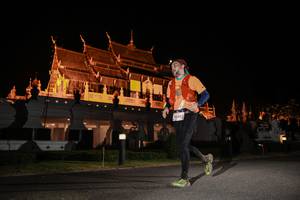 BIB: 6340
                            <button type="button" onclick="openModal(22636225)" class="btn btn-primary btn-sm float-right btn-popup" data-toggle="modal" data-target=".modal-high-quality">
                        <i class="fas fa-shopping-cart"></i> Add to Cart
                    </button>
                                            <button type="button" onclick="isThisMe(22636225, true)" class="btn btn-success btn-sm float-right btn-popup btn-isme hidden" data-toggle="tooltip" data-placement="bottom" title="นี่คือรูปของคุณใช่ไหม คลิกที่นี่เพื่อเอาเข้าอัลบั้ม">
                        <i class="fas fa-plus"></i> Add to album
                    </button>
                    <button type="button" onclick="isThisMe(22636225, false)" class="btn btn-warning btn-sm float-right btn-popup btn-isnotme hidden">
                        <i class="fas fa-ban"></i> Remove from album
                    </button>