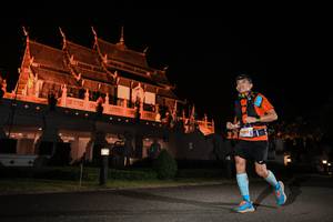 BIB: 6600
                            <button type="button" onclick="openModal(22629584)" class="btn btn-primary btn-sm float-right btn-popup" data-toggle="modal" data-target=".modal-high-quality">
                        <i class="fas fa-shopping-cart"></i> Add to Cart
                    </button>
                                            <button type="button" onclick="isThisMe(22629584, true)" class="btn btn-success btn-sm float-right btn-popup btn-isme hidden" data-toggle="tooltip" data-placement="bottom" title="นี่คือรูปของคุณใช่ไหม คลิกที่นี่เพื่อเอาเข้าอัลบั้ม">
                        <i class="fas fa-plus"></i> Add to album
                    </button>
                    <button type="button" onclick="isThisMe(22629584, false)" class="btn btn-warning btn-sm float-right btn-popup btn-isnotme hidden">
                        <i class="fas fa-ban"></i> Remove from album
                    </button>