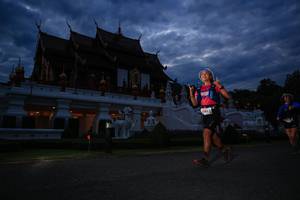 BIB: 3781
                            <button type="button" onclick="openModal(22628860)" class="btn btn-primary btn-sm float-right btn-popup" data-toggle="modal" data-target=".modal-high-quality">
                        <i class="fas fa-shopping-cart"></i> Add to Cart
                    </button>
                                            <button type="button" onclick="isThisMe(22628860, true)" class="btn btn-success btn-sm float-right btn-popup btn-isme hidden" data-toggle="tooltip" data-placement="bottom" title="นี่คือรูปของคุณใช่ไหม คลิกที่นี่เพื่อเอาเข้าอัลบั้ม">
                        <i class="fas fa-plus"></i> Add to album
                    </button>
                    <button type="button" onclick="isThisMe(22628860, false)" class="btn btn-warning btn-sm float-right btn-popup btn-isnotme hidden">
                        <i class="fas fa-ban"></i> Remove from album
                    </button>