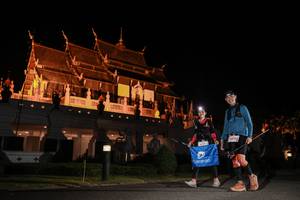 BIB: 637, 4370
                            <button type="button" onclick="openModal(22636773)" class="btn btn-primary btn-sm float-right btn-popup" data-toggle="modal" data-target=".modal-high-quality">
                        <i class="fas fa-shopping-cart"></i> Add to Cart
                    </button>
                                            <button type="button" onclick="isThisMe(22636773, true)" class="btn btn-success btn-sm float-right btn-popup btn-isme hidden" data-toggle="tooltip" data-placement="bottom" title="นี่คือรูปของคุณใช่ไหม คลิกที่นี่เพื่อเอาเข้าอัลบั้ม">
                        <i class="fas fa-plus"></i> Add to album
                    </button>
                    <button type="button" onclick="isThisMe(22636773, false)" class="btn btn-warning btn-sm float-right btn-popup btn-isnotme hidden">
                        <i class="fas fa-ban"></i> Remove from album
                    </button>