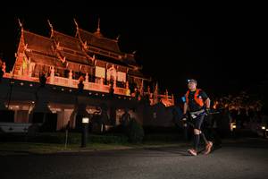 BIB: 
                            <button type="button" onclick="openModal(22629711)" class="btn btn-primary btn-sm float-right btn-popup" data-toggle="modal" data-target=".modal-high-quality">
                        <i class="fas fa-shopping-cart"></i> Add to Cart
                    </button>
                                            <button type="button" onclick="isThisMe(22629711, true)" class="btn btn-success btn-sm float-right btn-popup btn-isme hidden" data-toggle="tooltip" data-placement="bottom" title="นี่คือรูปของคุณใช่ไหม คลิกที่นี่เพื่อเอาเข้าอัลบั้ม">
                        <i class="fas fa-plus"></i> Add to album
                    </button>
                    <button type="button" onclick="isThisMe(22629711, false)" class="btn btn-warning btn-sm float-right btn-popup btn-isnotme hidden">
                        <i class="fas fa-ban"></i> Remove from album
                    </button>