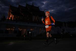 BIB: 270, 8909
                            <button type="button" onclick="openModal(22628946)" class="btn btn-primary btn-sm float-right btn-popup" data-toggle="modal" data-target=".modal-high-quality">
                        <i class="fas fa-shopping-cart"></i> Add to Cart
                    </button>
                                            <button type="button" onclick="isThisMe(22628946, true)" class="btn btn-success btn-sm float-right btn-popup btn-isme hidden" data-toggle="tooltip" data-placement="bottom" title="นี่คือรูปของคุณใช่ไหม คลิกที่นี่เพื่อเอาเข้าอัลบั้ม">
                        <i class="fas fa-plus"></i> Add to album
                    </button>
                    <button type="button" onclick="isThisMe(22628946, false)" class="btn btn-warning btn-sm float-right btn-popup btn-isnotme hidden">
                        <i class="fas fa-ban"></i> Remove from album
                    </button>