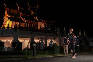 BIB: 
                            <button type="button" onclick="openModal(22637363)" class="btn btn-primary btn-sm float-right btn-popup" data-toggle="modal" data-target=".modal-high-quality">
                        <i class="fas fa-shopping-cart"></i> Add to Cart
                    </button>
                                            <button type="button" onclick="isThisMe(22637363, true)" class="btn btn-success btn-sm float-right btn-popup btn-isme hidden" data-toggle="tooltip" data-placement="bottom" title="นี่คือรูปของคุณใช่ไหม คลิกที่นี่เพื่อเอาเข้าอัลบั้ม">
                        <i class="fas fa-plus"></i> Add to album
                    </button>
                    <button type="button" onclick="isThisMe(22637363, false)" class="btn btn-warning btn-sm float-right btn-popup btn-isnotme hidden">
                        <i class="fas fa-ban"></i> Remove from album
                    </button>