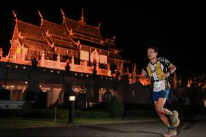 BIB: 250
                            <button type="button" onclick="openModal(22629315)" class="btn btn-primary btn-sm float-right btn-popup" data-toggle="modal" data-target=".modal-high-quality">
                        <i class="fas fa-shopping-cart"></i> Add to Cart
                    </button>
                                            <button type="button" onclick="isThisMe(22629315, true)" class="btn btn-success btn-sm float-right btn-popup btn-isme hidden" data-toggle="tooltip" data-placement="bottom" title="นี่คือรูปของคุณใช่ไหม คลิกที่นี่เพื่อเอาเข้าอัลบั้ม">
                        <i class="fas fa-plus"></i> Add to album
                    </button>
                    <button type="button" onclick="isThisMe(22629315, false)" class="btn btn-warning btn-sm float-right btn-popup btn-isnotme hidden">
                        <i class="fas fa-ban"></i> Remove from album
                    </button>