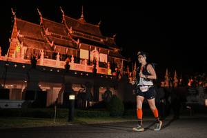 BIB: 544
                            <button type="button" onclick="openModal(22629304)" class="btn btn-primary btn-sm float-right btn-popup" data-toggle="modal" data-target=".modal-high-quality">
                        <i class="fas fa-shopping-cart"></i> Add to Cart
                    </button>
                                            <button type="button" onclick="isThisMe(22629304, true)" class="btn btn-success btn-sm float-right btn-popup btn-isme hidden" data-toggle="tooltip" data-placement="bottom" title="นี่คือรูปของคุณใช่ไหม คลิกที่นี่เพื่อเอาเข้าอัลบั้ม">
                        <i class="fas fa-plus"></i> Add to album
                    </button>
                    <button type="button" onclick="isThisMe(22629304, false)" class="btn btn-warning btn-sm float-right btn-popup btn-isnotme hidden">
                        <i class="fas fa-ban"></i> Remove from album
                    </button>