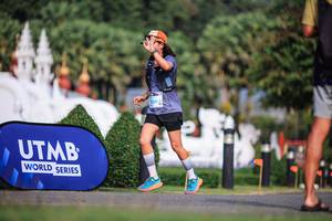 BIB: 156
                            <button type="button" onclick="openModal(22692865)" class="btn btn-primary btn-sm float-right btn-popup" data-toggle="modal" data-target=".modal-high-quality">
                        <i class="fas fa-shopping-cart"></i> Add to Cart
                    </button>
                                            <button type="button" onclick="isThisMe(22692865, true)" class="btn btn-success btn-sm float-right btn-popup btn-isme hidden" data-toggle="tooltip" data-placement="bottom" title="นี่คือรูปของคุณใช่ไหม คลิกที่นี่เพื่อเอาเข้าอัลบั้ม">
                        <i class="fas fa-plus"></i> Add to album
                    </button>
                    <button type="button" onclick="isThisMe(22692865, false)" class="btn btn-warning btn-sm float-right btn-popup btn-isnotme hidden">
                        <i class="fas fa-ban"></i> Remove from album
                    </button>