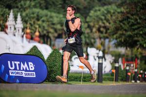 BIB: 1962
                            <button type="button" onclick="openModal(22692914)" class="btn btn-primary btn-sm float-right btn-popup" data-toggle="modal" data-target=".modal-high-quality">
                        <i class="fas fa-shopping-cart"></i> Add to Cart
                    </button>
                                            <button type="button" onclick="isThisMe(22692914, true)" class="btn btn-success btn-sm float-right btn-popup btn-isme hidden" data-toggle="tooltip" data-placement="bottom" title="นี่คือรูปของคุณใช่ไหม คลิกที่นี่เพื่อเอาเข้าอัลบั้ม">
                        <i class="fas fa-plus"></i> Add to album
                    </button>
                    <button type="button" onclick="isThisMe(22692914, false)" class="btn btn-warning btn-sm float-right btn-popup btn-isnotme hidden">
                        <i class="fas fa-ban"></i> Remove from album
                    </button>