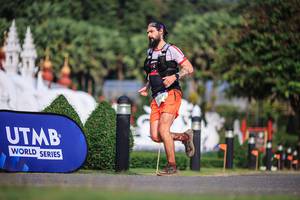 BIB: 2005
                            <button type="button" onclick="openModal(22692879)" class="btn btn-primary btn-sm float-right btn-popup" data-toggle="modal" data-target=".modal-high-quality">
                        <i class="fas fa-shopping-cart"></i> Add to Cart
                    </button>
                                            <button type="button" onclick="isThisMe(22692879, true)" class="btn btn-success btn-sm float-right btn-popup btn-isme hidden" data-toggle="tooltip" data-placement="bottom" title="นี่คือรูปของคุณใช่ไหม คลิกที่นี่เพื่อเอาเข้าอัลบั้ม">
                        <i class="fas fa-plus"></i> Add to album
                    </button>
                    <button type="button" onclick="isThisMe(22692879, false)" class="btn btn-warning btn-sm float-right btn-popup btn-isnotme hidden">
                        <i class="fas fa-ban"></i> Remove from album
                    </button>