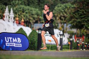 BIB: 2962
                            <button type="button" onclick="openModal(22692908)" class="btn btn-primary btn-sm float-right btn-popup" data-toggle="modal" data-target=".modal-high-quality">
                        <i class="fas fa-shopping-cart"></i> Add to Cart
                    </button>
                                            <button type="button" onclick="isThisMe(22692908, true)" class="btn btn-success btn-sm float-right btn-popup btn-isme hidden" data-toggle="tooltip" data-placement="bottom" title="นี่คือรูปของคุณใช่ไหม คลิกที่นี่เพื่อเอาเข้าอัลบั้ม">
                        <i class="fas fa-plus"></i> Add to album
                    </button>
                    <button type="button" onclick="isThisMe(22692908, false)" class="btn btn-warning btn-sm float-right btn-popup btn-isnotme hidden">
                        <i class="fas fa-ban"></i> Remove from album
                    </button>