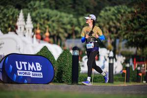 BIB: 1412
                            <button type="button" onclick="openModal(22683950)" class="btn btn-primary btn-sm float-right btn-popup" data-toggle="modal" data-target=".modal-high-quality">
                        <i class="fas fa-shopping-cart"></i> Add to Cart
                    </button>
                                            <button type="button" onclick="isThisMe(22683950, true)" class="btn btn-success btn-sm float-right btn-popup btn-isme hidden" data-toggle="tooltip" data-placement="bottom" title="นี่คือรูปของคุณใช่ไหม คลิกที่นี่เพื่อเอาเข้าอัลบั้ม">
                        <i class="fas fa-plus"></i> Add to album
                    </button>
                    <button type="button" onclick="isThisMe(22683950, false)" class="btn btn-warning btn-sm float-right btn-popup btn-isnotme hidden">
                        <i class="fas fa-ban"></i> Remove from album
                    </button>