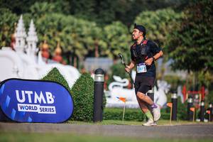 BIB: 1875
                            <button type="button" onclick="openModal(22693822)" class="btn btn-primary btn-sm float-right btn-popup" data-toggle="modal" data-target=".modal-high-quality">
                        <i class="fas fa-shopping-cart"></i> Add to Cart
                    </button>
                                            <button type="button" onclick="isThisMe(22693822, true)" class="btn btn-success btn-sm float-right btn-popup btn-isme hidden" data-toggle="tooltip" data-placement="bottom" title="นี่คือรูปของคุณใช่ไหม คลิกที่นี่เพื่อเอาเข้าอัลบั้ม">
                        <i class="fas fa-plus"></i> Add to album
                    </button>
                    <button type="button" onclick="isThisMe(22693822, false)" class="btn btn-warning btn-sm float-right btn-popup btn-isnotme hidden">
                        <i class="fas fa-ban"></i> Remove from album
                    </button>