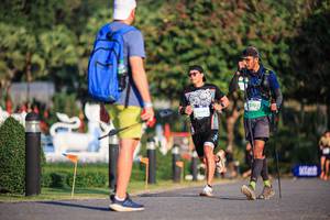 BIB: 1209, 570
                            <button type="button" onclick="openModal(22678253)" class="btn btn-primary btn-sm float-right btn-popup" data-toggle="modal" data-target=".modal-high-quality">
                        <i class="fas fa-shopping-cart"></i> Add to Cart
                    </button>
                                            <button type="button" onclick="isThisMe(22678253, true)" class="btn btn-success btn-sm float-right btn-popup btn-isme hidden" data-toggle="tooltip" data-placement="bottom" title="นี่คือรูปของคุณใช่ไหม คลิกที่นี่เพื่อเอาเข้าอัลบั้ม">
                        <i class="fas fa-plus"></i> Add to album
                    </button>
                    <button type="button" onclick="isThisMe(22678253, false)" class="btn btn-warning btn-sm float-right btn-popup btn-isnotme hidden">
                        <i class="fas fa-ban"></i> Remove from album
                    </button>