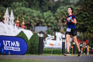 BIB: 1279
                            <button type="button" onclick="openModal(22689361)" class="btn btn-primary btn-sm float-right btn-popup" data-toggle="modal" data-target=".modal-high-quality">
                        <i class="fas fa-shopping-cart"></i> Add to Cart
                    </button>
                                            <button type="button" onclick="isThisMe(22689361, true)" class="btn btn-success btn-sm float-right btn-popup btn-isme hidden" data-toggle="tooltip" data-placement="bottom" title="นี่คือรูปของคุณใช่ไหม คลิกที่นี่เพื่อเอาเข้าอัลบั้ม">
                        <i class="fas fa-plus"></i> Add to album
                    </button>
                    <button type="button" onclick="isThisMe(22689361, false)" class="btn btn-warning btn-sm float-right btn-popup btn-isnotme hidden">
                        <i class="fas fa-ban"></i> Remove from album
                    </button>