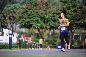 BIB: 458
                            <button type="button" onclick="openModal(22692519)" class="btn btn-primary btn-sm float-right btn-popup" data-toggle="modal" data-target=".modal-high-quality">
                        <i class="fas fa-shopping-cart"></i> Add to Cart
                    </button>
                                            <button type="button" onclick="isThisMe(22692519, true)" class="btn btn-success btn-sm float-right btn-popup btn-isme hidden" data-toggle="tooltip" data-placement="bottom" title="นี่คือรูปของคุณใช่ไหม คลิกที่นี่เพื่อเอาเข้าอัลบั้ม">
                        <i class="fas fa-plus"></i> Add to album
                    </button>
                    <button type="button" onclick="isThisMe(22692519, false)" class="btn btn-warning btn-sm float-right btn-popup btn-isnotme hidden">
                        <i class="fas fa-ban"></i> Remove from album
                    </button>