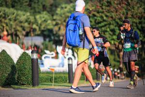 BIB: 570
                            <button type="button" onclick="openModal(22678278)" class="btn btn-primary btn-sm float-right btn-popup" data-toggle="modal" data-target=".modal-high-quality">
                        <i class="fas fa-shopping-cart"></i> Add to Cart
                    </button>
                                            <button type="button" onclick="isThisMe(22678278, true)" class="btn btn-success btn-sm float-right btn-popup btn-isme hidden" data-toggle="tooltip" data-placement="bottom" title="นี่คือรูปของคุณใช่ไหม คลิกที่นี่เพื่อเอาเข้าอัลบั้ม">
                        <i class="fas fa-plus"></i> Add to album
                    </button>
                    <button type="button" onclick="isThisMe(22678278, false)" class="btn btn-warning btn-sm float-right btn-popup btn-isnotme hidden">
                        <i class="fas fa-ban"></i> Remove from album
                    </button>