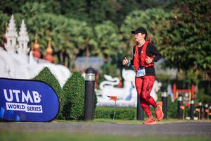 BIB: 275
                            <button type="button" onclick="openModal(22684135)" class="btn btn-primary btn-sm float-right btn-popup" data-toggle="modal" data-target=".modal-high-quality">
                        <i class="fas fa-shopping-cart"></i> Add to Cart
                    </button>
                                            <button type="button" onclick="isThisMe(22684135, true)" class="btn btn-success btn-sm float-right btn-popup btn-isme hidden" data-toggle="tooltip" data-placement="bottom" title="นี่คือรูปของคุณใช่ไหม คลิกที่นี่เพื่อเอาเข้าอัลบั้ม">
                        <i class="fas fa-plus"></i> Add to album
                    </button>
                    <button type="button" onclick="isThisMe(22684135, false)" class="btn btn-warning btn-sm float-right btn-popup btn-isnotme hidden">
                        <i class="fas fa-ban"></i> Remove from album
                    </button>