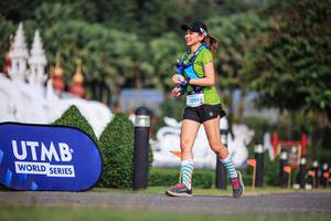 BIB: 1094
                            <button type="button" onclick="openModal(22692810)" class="btn btn-primary btn-sm float-right btn-popup" data-toggle="modal" data-target=".modal-high-quality">
                        <i class="fas fa-shopping-cart"></i> Add to Cart
                    </button>
                                            <button type="button" onclick="isThisMe(22692810, true)" class="btn btn-success btn-sm float-right btn-popup btn-isme hidden" data-toggle="tooltip" data-placement="bottom" title="นี่คือรูปของคุณใช่ไหม คลิกที่นี่เพื่อเอาเข้าอัลบั้ม">
                        <i class="fas fa-plus"></i> Add to album
                    </button>
                    <button type="button" onclick="isThisMe(22692810, false)" class="btn btn-warning btn-sm float-right btn-popup btn-isnotme hidden">
                        <i class="fas fa-ban"></i> Remove from album
                    </button>