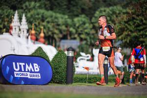 BIB: 2269
                            <button type="button" onclick="openModal(22693350)" class="btn btn-primary btn-sm float-right btn-popup" data-toggle="modal" data-target=".modal-high-quality">
                        <i class="fas fa-shopping-cart"></i> Add to Cart
                    </button>
                                            <button type="button" onclick="isThisMe(22693350, true)" class="btn btn-success btn-sm float-right btn-popup btn-isme hidden" data-toggle="tooltip" data-placement="bottom" title="นี่คือรูปของคุณใช่ไหม คลิกที่นี่เพื่อเอาเข้าอัลบั้ม">
                        <i class="fas fa-plus"></i> Add to album
                    </button>
                    <button type="button" onclick="isThisMe(22693350, false)" class="btn btn-warning btn-sm float-right btn-popup btn-isnotme hidden">
                        <i class="fas fa-ban"></i> Remove from album
                    </button>