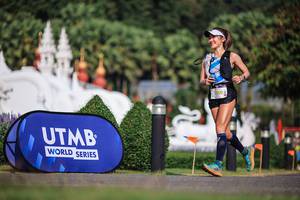 BIB: 3210
                            <button type="button" onclick="openModal(22693481)" class="btn btn-primary btn-sm float-right btn-popup" data-toggle="modal" data-target=".modal-high-quality">
                        <i class="fas fa-shopping-cart"></i> Add to Cart
                    </button>
                                            <button type="button" onclick="isThisMe(22693481, true)" class="btn btn-success btn-sm float-right btn-popup btn-isme hidden" data-toggle="tooltip" data-placement="bottom" title="นี่คือรูปของคุณใช่ไหม คลิกที่นี่เพื่อเอาเข้าอัลบั้ม">
                        <i class="fas fa-plus"></i> Add to album
                    </button>
                    <button type="button" onclick="isThisMe(22693481, false)" class="btn btn-warning btn-sm float-right btn-popup btn-isnotme hidden">
                        <i class="fas fa-ban"></i> Remove from album
                    </button>